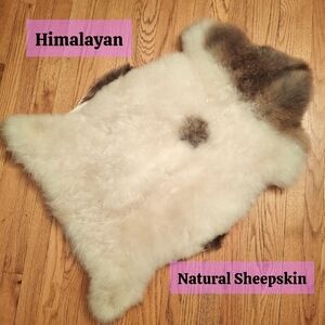 Nature's Collection Natural Himalayan Sheepskin Rug